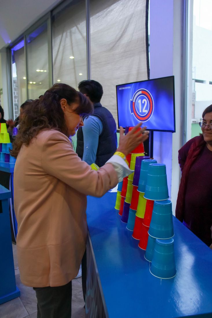 Concursos de TV de Fiesta Party Rental en un evento en San Luis Potosí — foto 4
