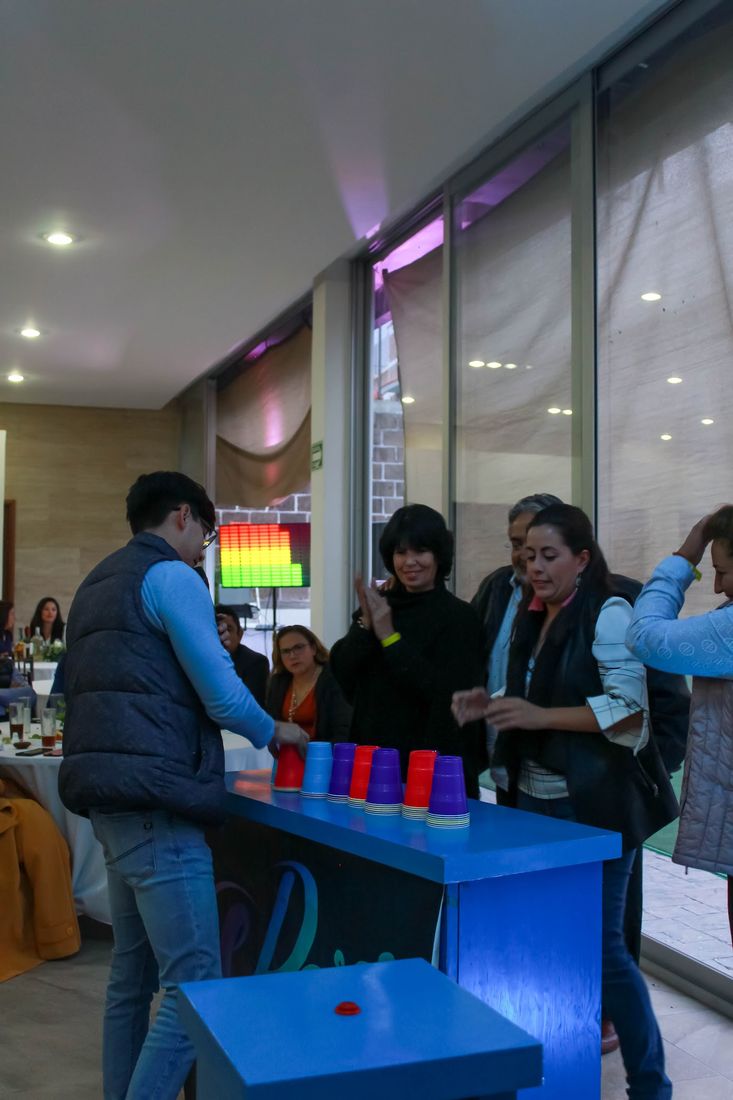 Concursos de TV de Fiesta Party Rental en un evento en San Luis Potosí — foto 5