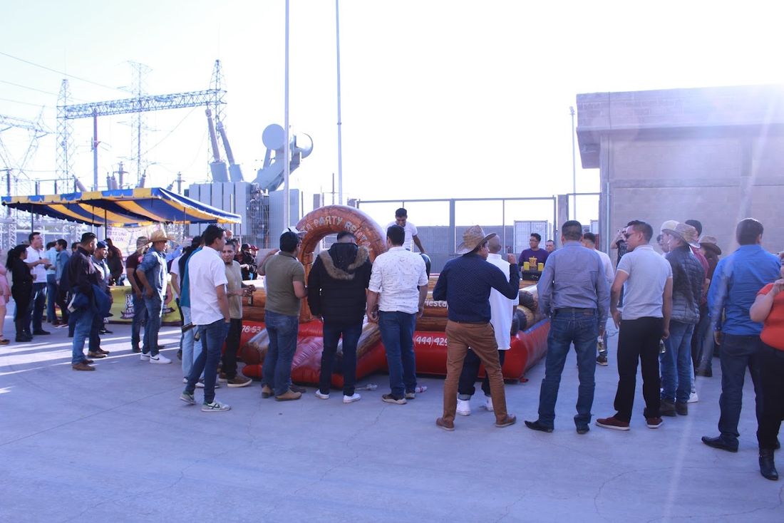 Servicios de Fiesta Party Rental en un evento en San Luis Potosí — foto 1