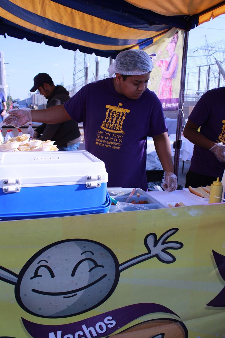 Snacks y banquete de Fiesta Party Rental en un evento en San Luis Potosí — foto 4